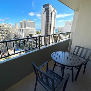 Royal Kuhio 1713 - Spacious With Stunning Views In The Heart Of Waikiki! , Honolulu United States