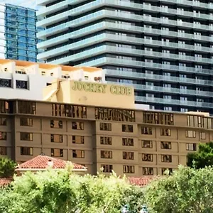 Getaways At The Jockey Club Лас-Вегас